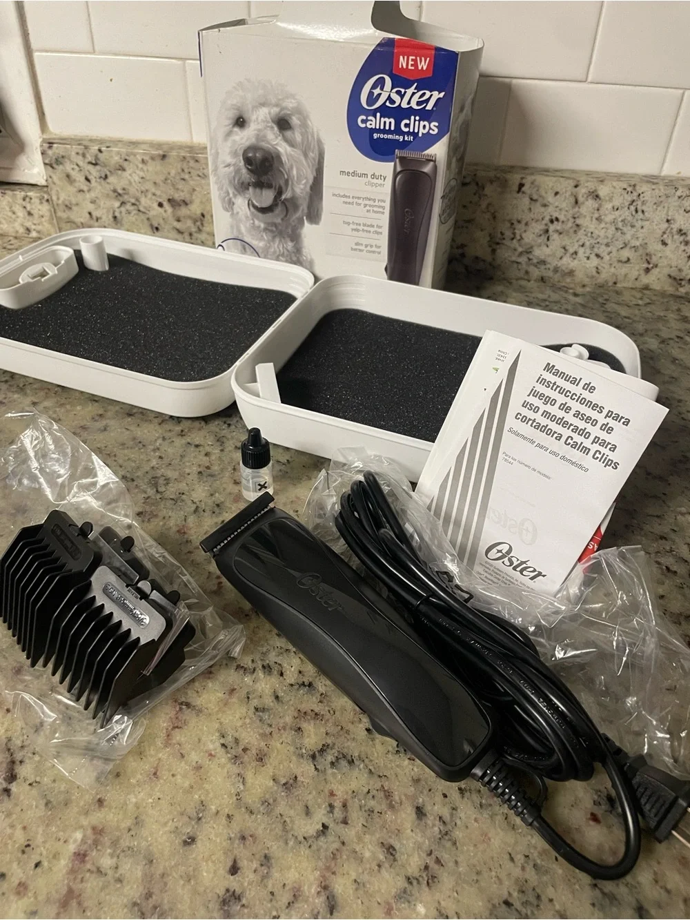 New Oster Calm Clips Grooming Kit Dog clippers hair care wash style case